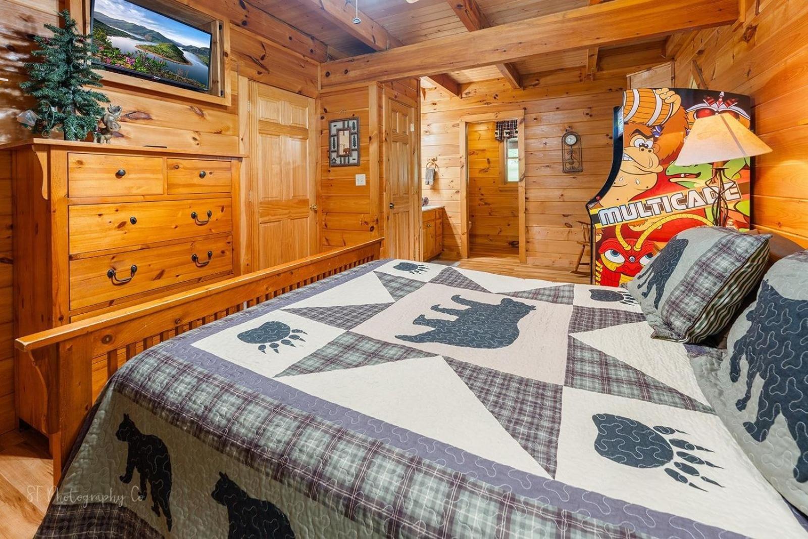Hibernation Station Cabin Sevierville Bagian luar foto