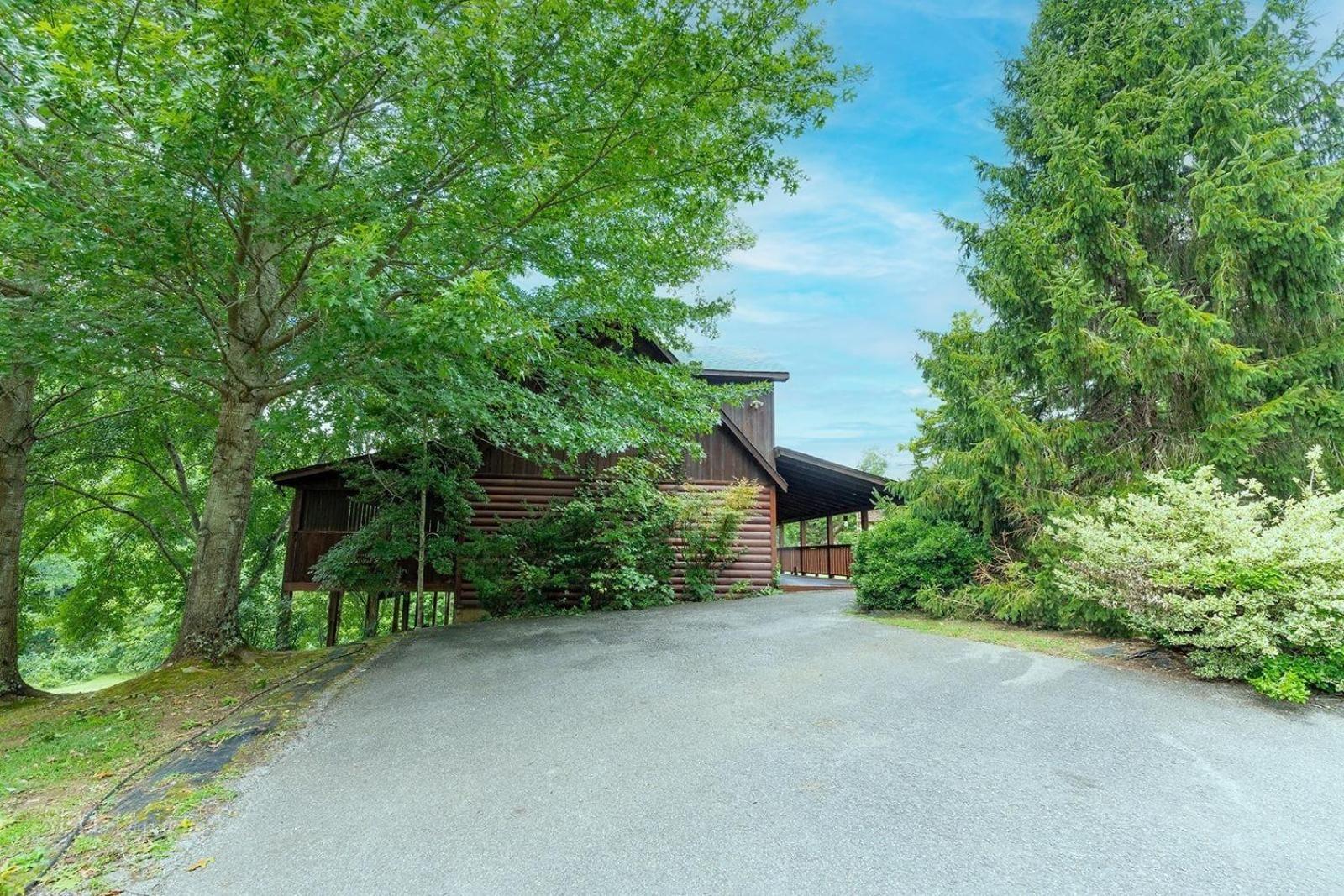 Hibernation Station Cabin Sevierville Bagian luar foto