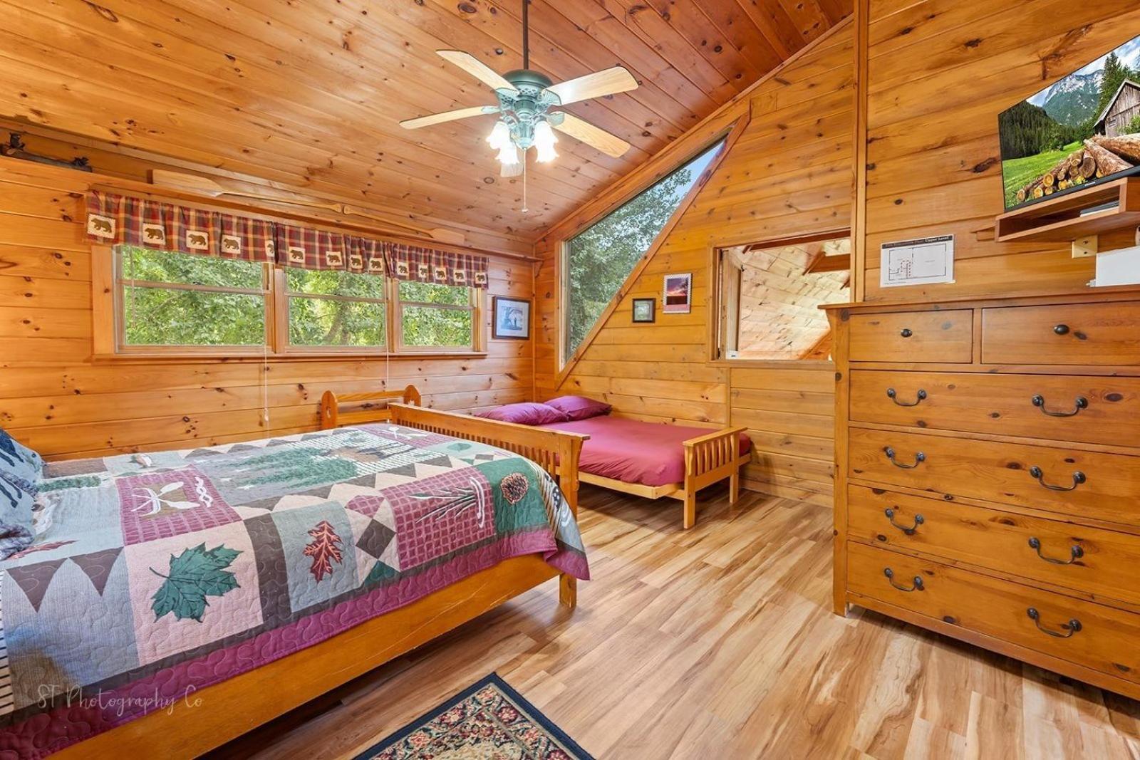 Hibernation Station Cabin Sevierville Bagian luar foto